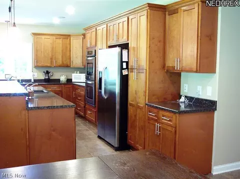 290 Jackson Rd, Aurora, OH 44202 photo 6