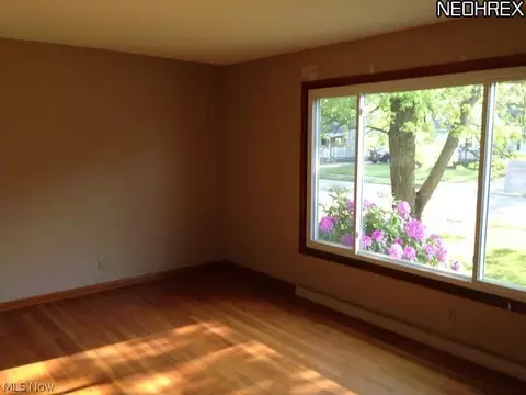 1402 Gladding Ave, Ashtabula, OH 44004 photo 5