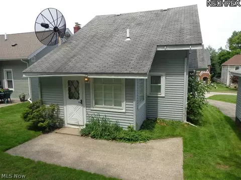 548 Bunker Hill Rd, Ashtabula, OH 44004 photo 3