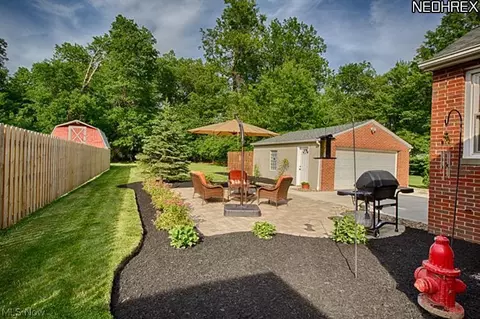831 Lloyd Rd, Wickliffe, OH 44092 photo 5