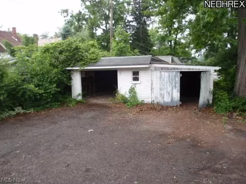 409 Park Ave, Elyria, OH 44035 photo 16