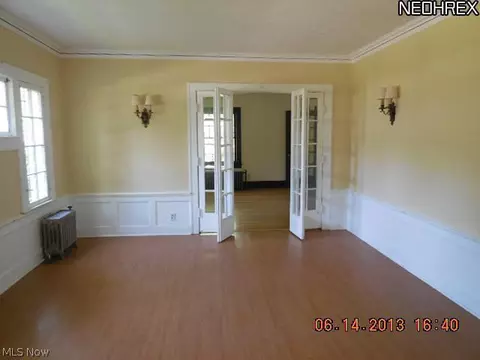 701 Park Ave, Elyria, OH 44035 photo 4