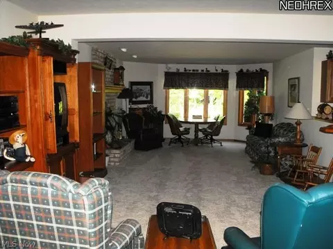 1410 Rustic Bridge Dr, Kent, OH 44240 photo 12