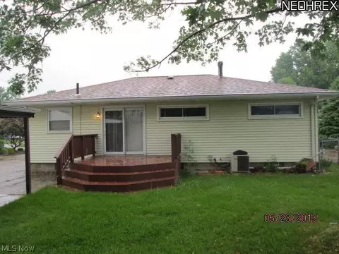 135 Preston, Elyria, OH 44035 photo 11