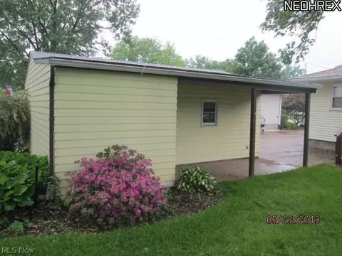 135 Preston, Elyria, OH 44035 photo 12