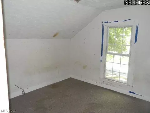 324 8th St, Elyria, OH 44035 photo 8