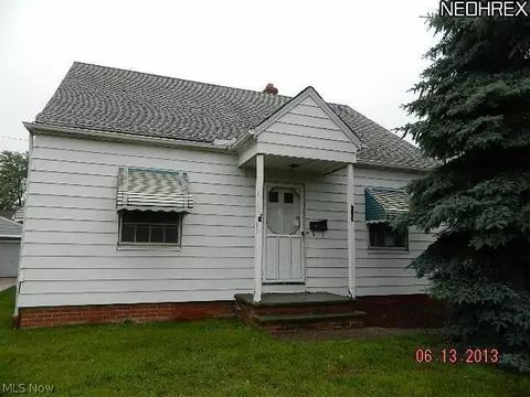 400 E 328th St, Willowick, OH 44095 photo 1