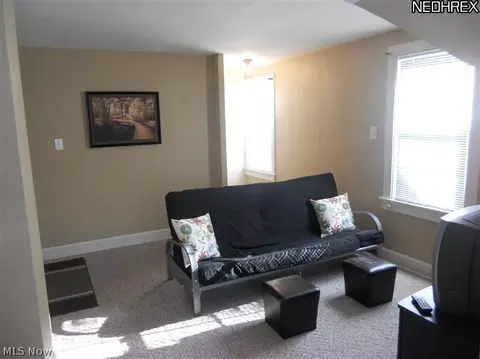 81 Clifton Dr, Boardman, OH 44512 photo 7
