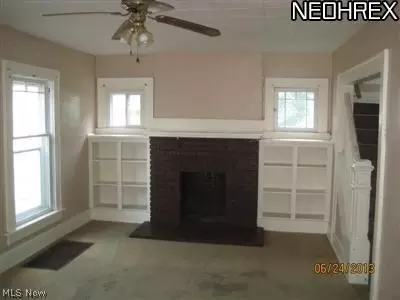 733 Noah Ave, Akron, OH 44320 photo 3