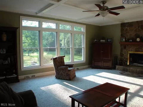 12090 Pheasant Ct, Munson, OH 44024 photo 6