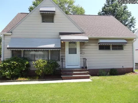 339 E 308th St, Willowick, OH 44095 photo 2