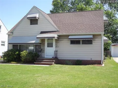 339 E 308th St, Willowick, OH 44095 photo 1