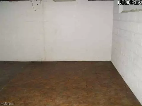 350 E 250, Euclid, OH 44132 photo 6