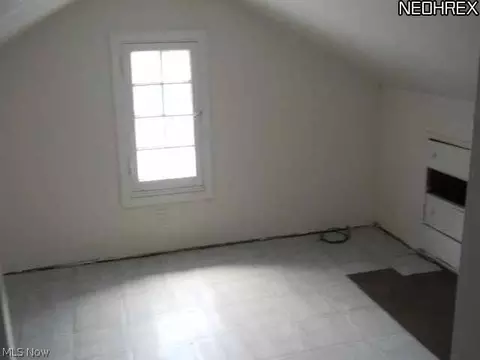 350 E 250, Euclid, OH 44132 photo 10