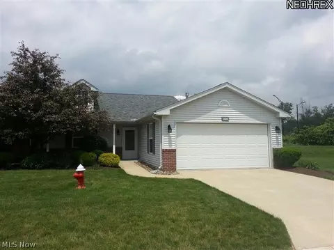 120 Emily Ln, Elyria, OH 44035 photo 1