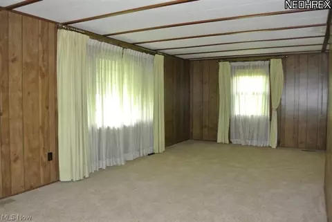 375 Stable Dr, Lagrange, OH 44050 photo 9