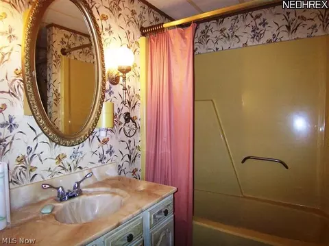 375 Stable Dr, Lagrange, OH 44050 photo 15