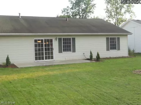 230 Forest Park Dr, Lagrange, OH 44050 photo 4