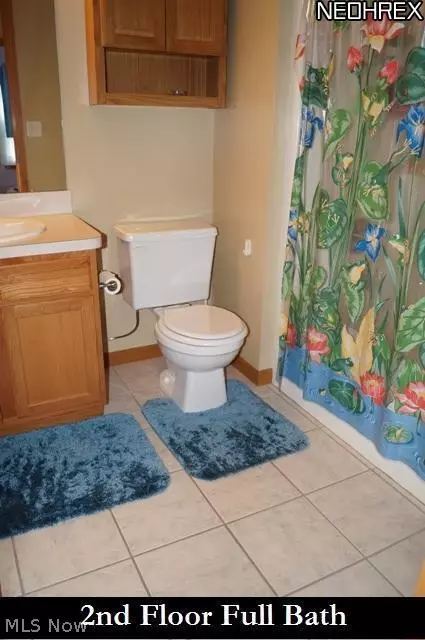 228 Baker St, Berea, OH 44017 photo 9