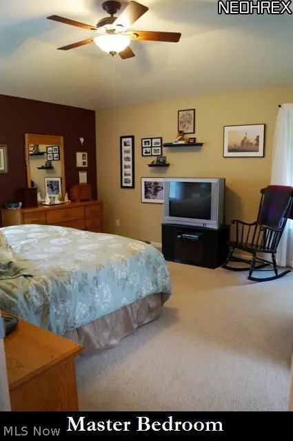228 Baker St, Berea, OH 44017 photo 10