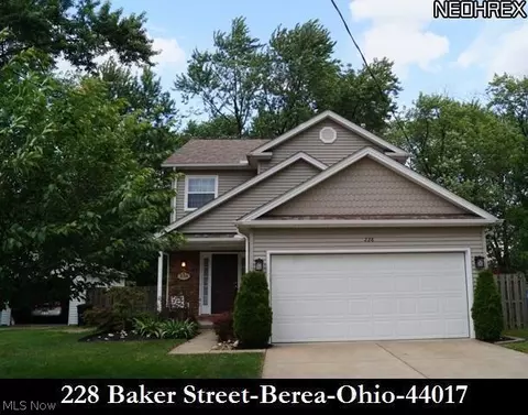 228 Baker St, Berea, OH 44017 photo 1
