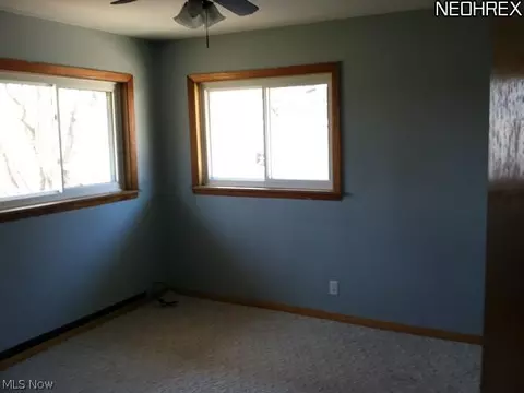 2002 W 16th St, Ashtabula, OH 44004 photo 11
