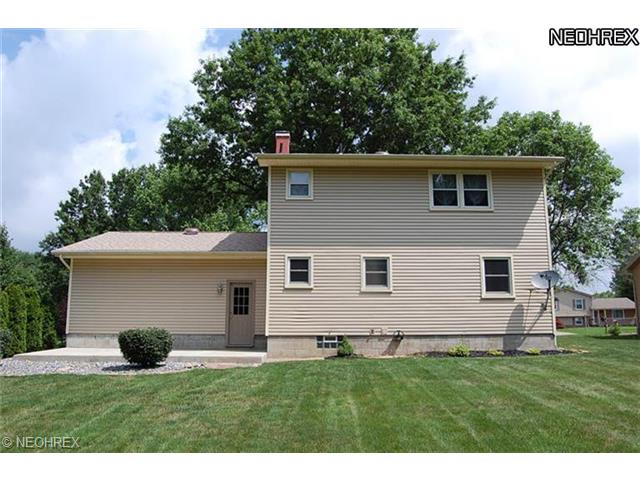 771 Sabrina Dr, Youngstown, OH 44512 photo 11