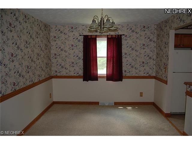 771 Sabrina Dr, Youngstown, OH 44512 photo 6