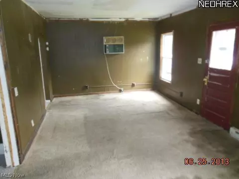 4870 Elyria Ave, Lorain, OH 44055 photo 4