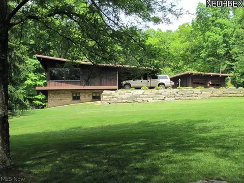 15458 W Middletown Rd, Beloit, OH 44609 photo 1