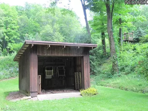 15458 W Middletown Rd, Beloit, OH 44609 photo 7