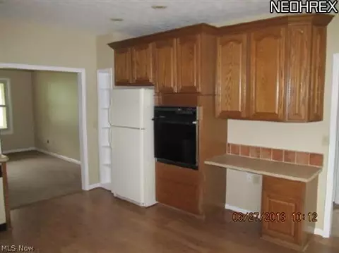 9 Mapleton Ave, Bedford, OH 44146 photo 7