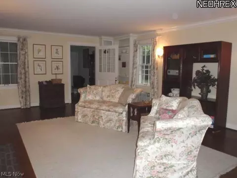 300 Overbrook Rd, Elyria, OH 44035 photo 3