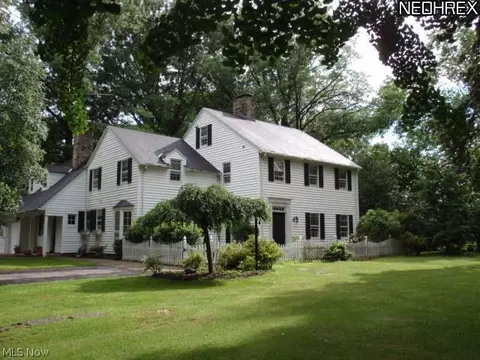 300 Overbrook Rd, Elyria, OH 44035 photo 1