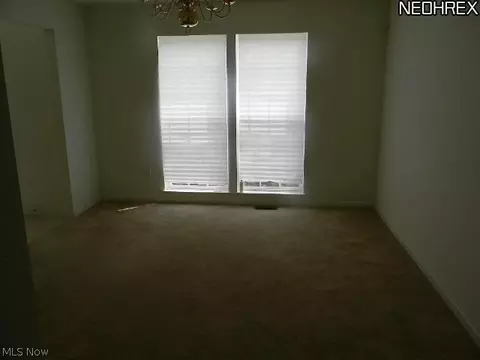 6344 Sparrowhawk Way, Bedford, OH 44146 photo 5