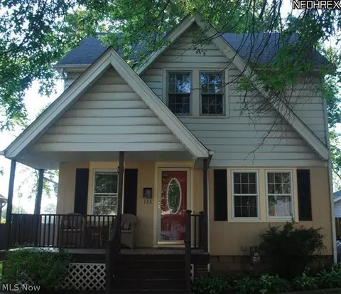133 Longfellow St, Elyria, OH 44035 photo 1