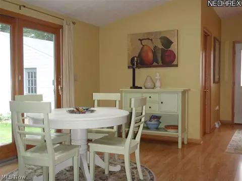 223 Pinehurst Rd, Munroe Falls, OH 44262 photo 6