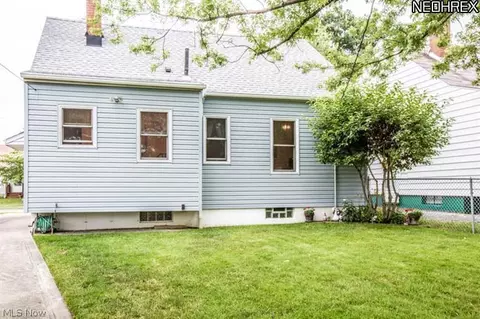 920 E 224th St, Euclid, OH 44123 photo 8