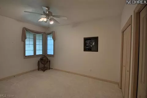 6450 Suzanne Ln, Solon, OH 44139 photo 12