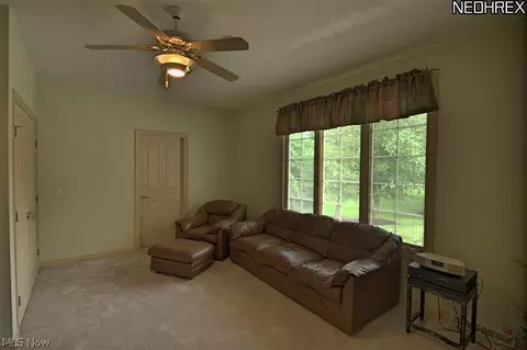 6450 Suzanne Ln, Solon, OH 44139 photo 6
