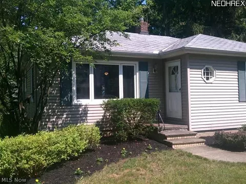 7499 Case Ave, Mentor, OH 44060 photo 3