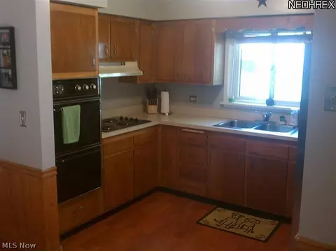7499 Case Ave, Mentor, OH 44060 photo 14