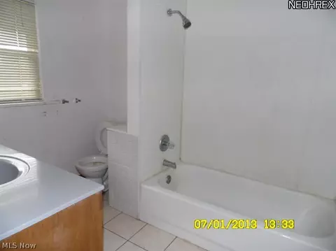 2704 11th St, Canton, OH 44708 photo 4