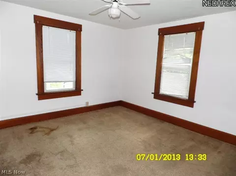 2704 11th St, Canton, OH 44708 photo 5