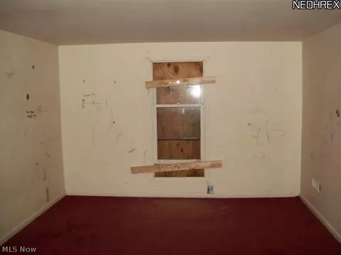 127 Front St, Philo, OH 43771 photo 5