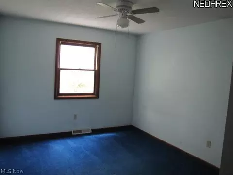 347 Crestview Dr, Elyria, OH 44035 photo 11