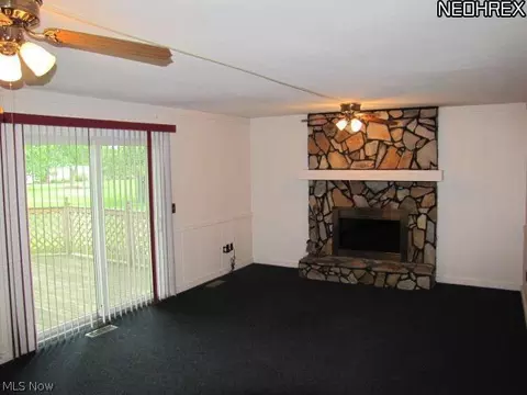 347 Crestview Dr, Elyria, OH 44035 photo 9