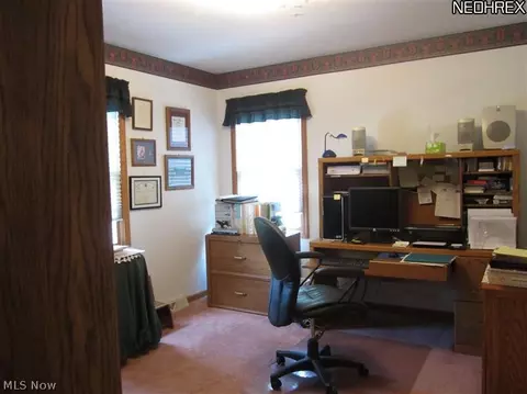 95 Cheltenham Ln, Munroe Falls, OH 44262 photo 9