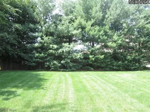 95 Cheltenham Ln, Munroe Falls, OH 44262 photo 22