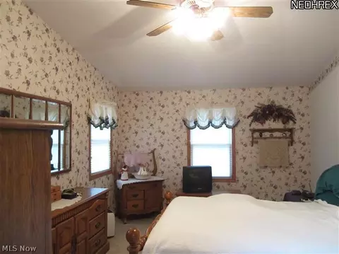 95 Cheltenham Ln, Munroe Falls, OH 44262 photo 10